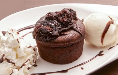 Schokoküchlein im griechischen Restaurant Syrtaki Bocholt