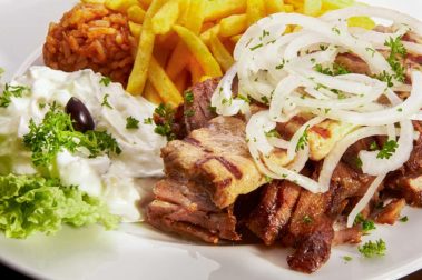 Dionysos-Teller im griechischen Restaurant Syrtaki Bocholt