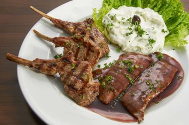 Lammteller im griechischen Restaurant Syrtaki Bocholt