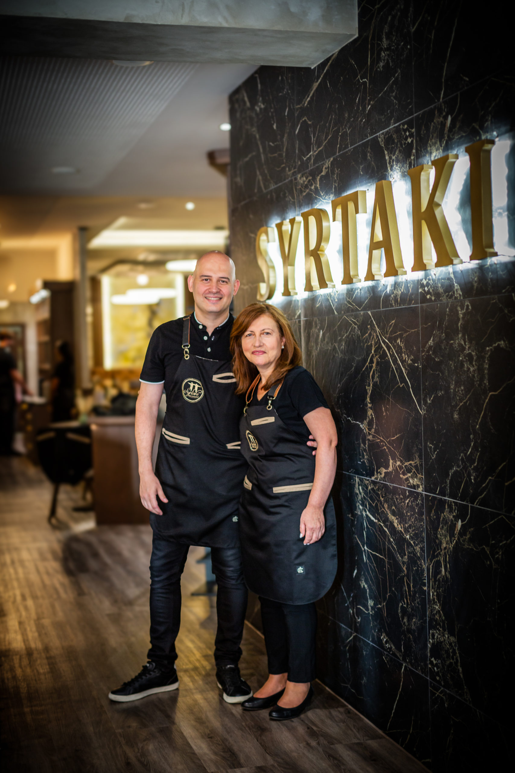Gastgeber des familiengeführten Restaurant Syrtaki in Bocholt - Gastfreundschaft und Qualität im Mittelpunkt